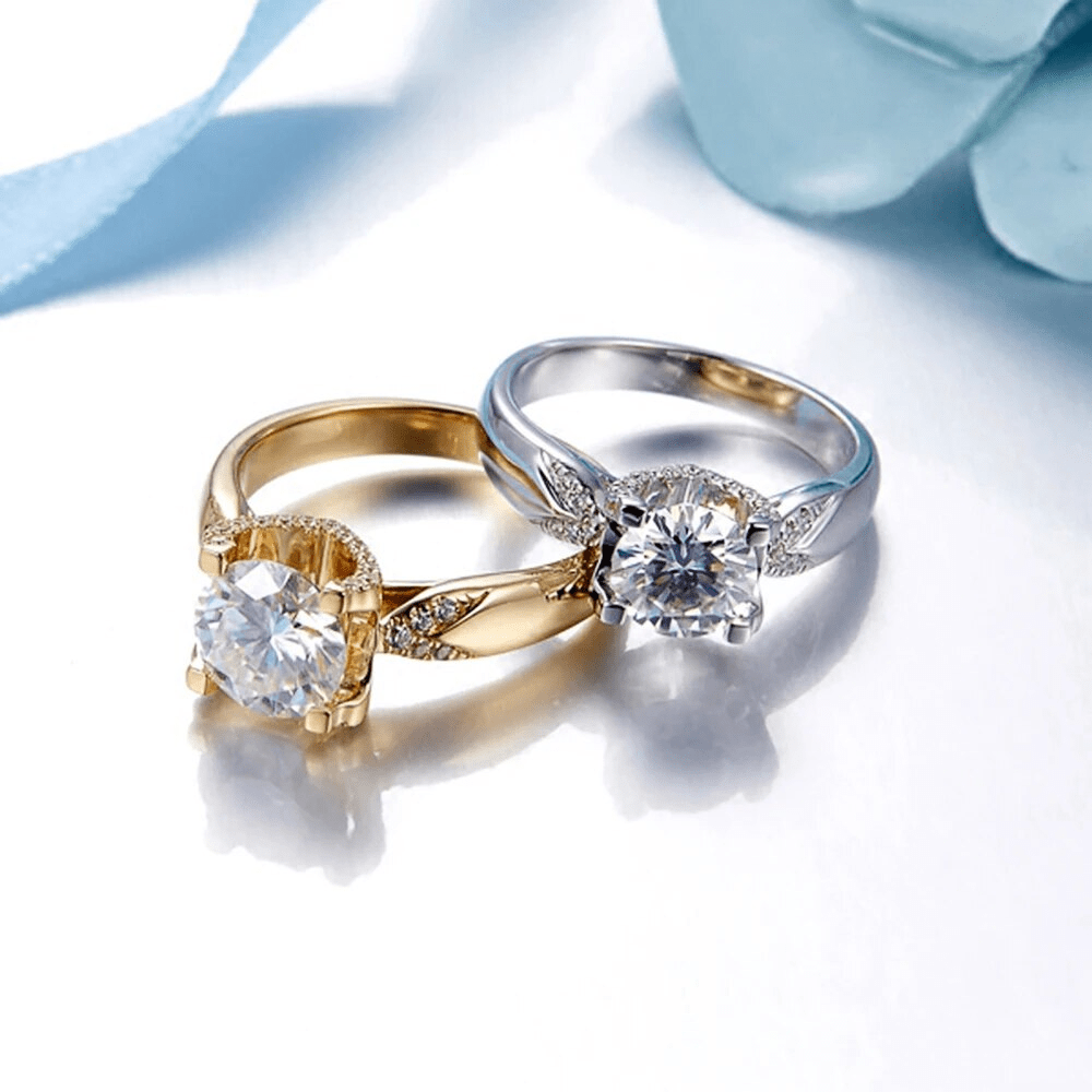 Bague Solitaire Lueur Éternelle Plaqué Or & Argent 925 - Diamant Moissanite 1 Carat💎