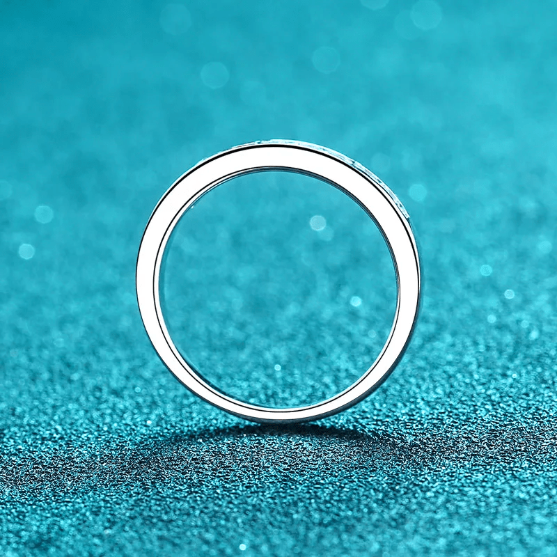 Bague Clarté Épurée En Argent Sterling 925 - Diamant Moissanite 1 Carat 💎Loriele™