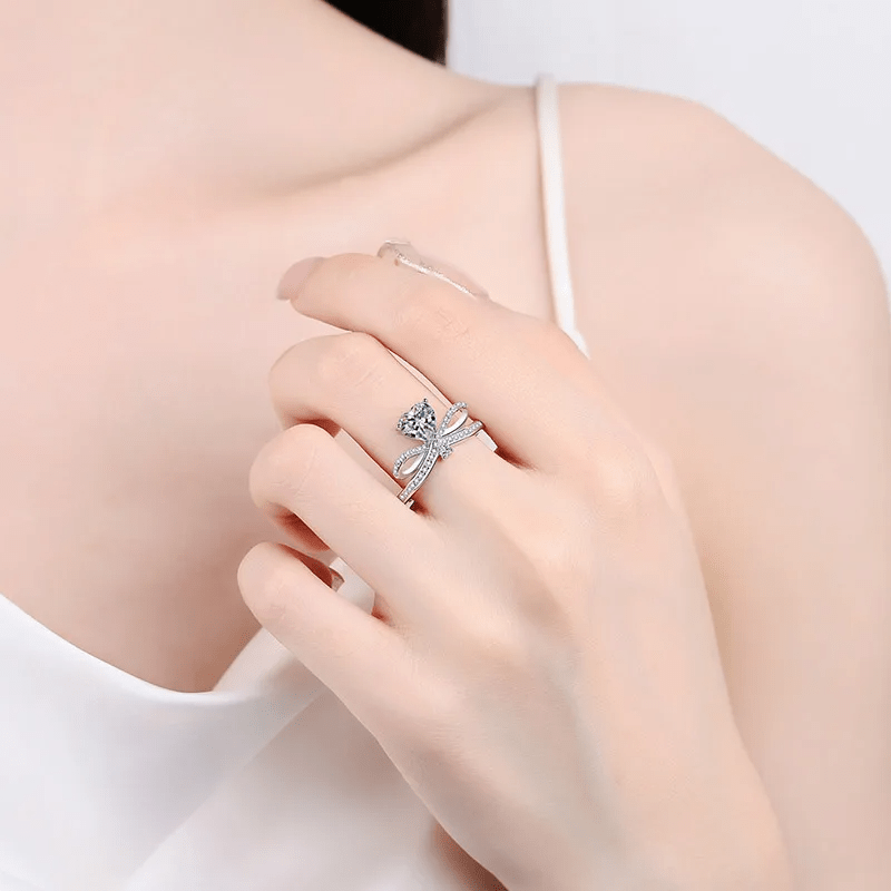 Bague Bow Étreinte d'Amour en Argent Sterling 925 - Diamant Moissanite 1 Carat 💎