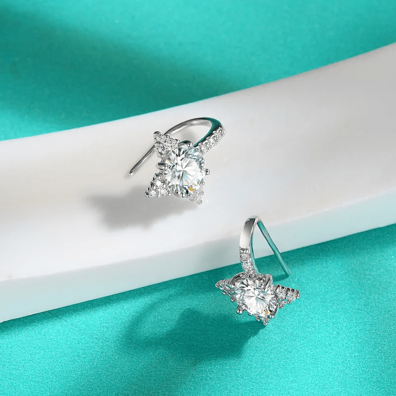 Boucles d’oreilles Étreinte d’Étoiles Filantes ✨ - Diamant Moissanite💎