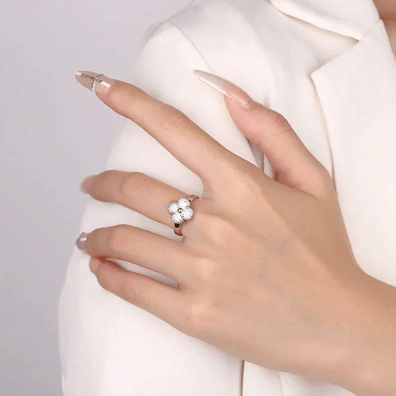 💍Bague Clover édition - Diamant Moissanite 1 Carats💎Loriele™