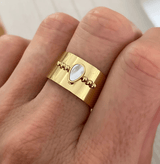 Bague Ajustable Perle d’Or - LORIELE