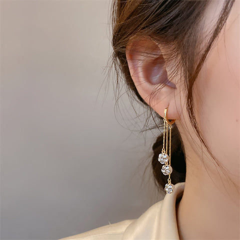 Boucles d'oreilles pendante à perles brillantes ✨