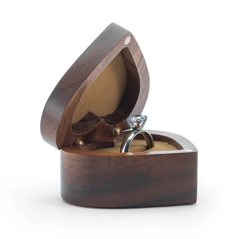 Écrin Bague <br /> Cœur de Bois