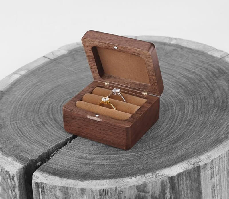 Écrin Bague <br /> Fiançailles Bois