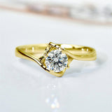 Bague Solitaire Lune de Miel PlaquĂ© Or- Diamant Moissanite 1 Caratđ