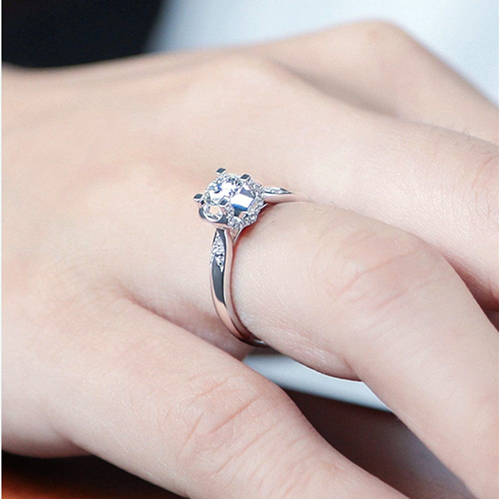 Bague Solitaire Lueur Éternelle Plaqué Or & Argent 925 - Diamant Moissanite 1 Carat💎