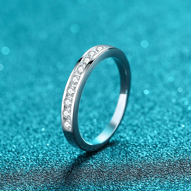 Bague Clarté Épurée En Argent Sterling 925 - Diamant Moissanite 1 Carat 💎Loriele™