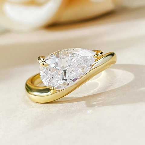 Bague Valse Dorée Arabesque Plaqué Or jaune 18cts  - Diamant Moissanite 2 Carats 💎