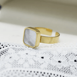 Bague Ajustable Carrée Nacré - LORIELE
