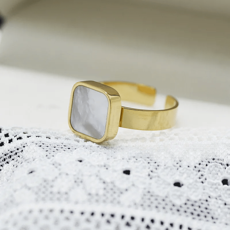 Bague Ajustable Carrée Nacré - LORIELE