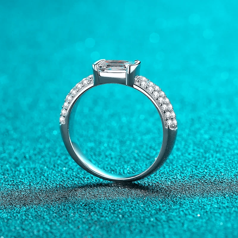 Bague  Émeraude Lueur de Flocon En Argent Sterling 925 - Diamant Moissanite 1 Carat 💎Loriele™
