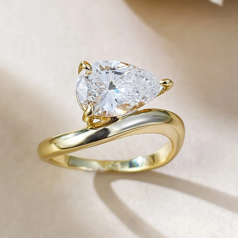 Bague Valse Dorée Arabesque Plaqué Or jaune 18cts  - Diamant Moissanite 2 Carats 💎