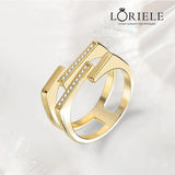 Bague Carrée Ajustable Élara Sylvestre, Plaquée Or 14K - Sertie de pierre moissanite 💎