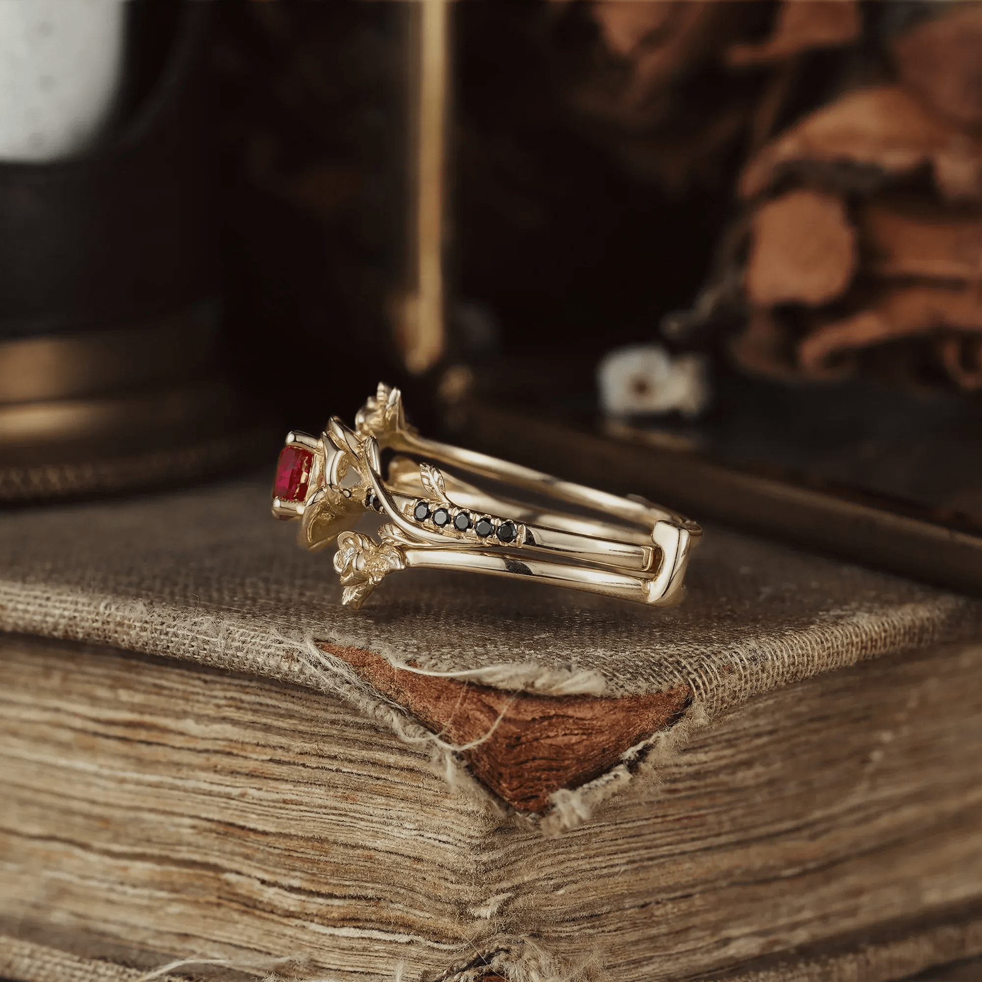 Bague Nymphes Rosalind - Moissanite Rubis 💎🌿
