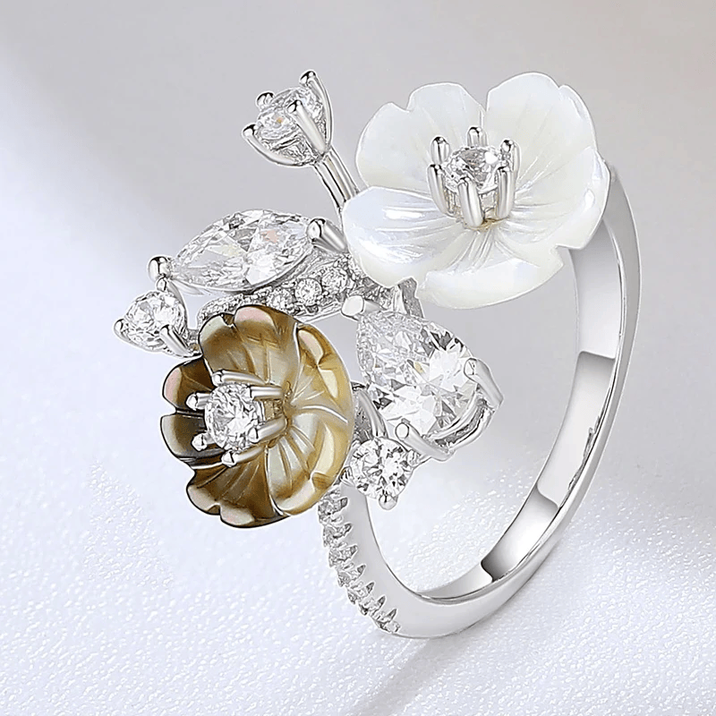 Bague Bouquet de Camélia - Diamant Moissanite 💎