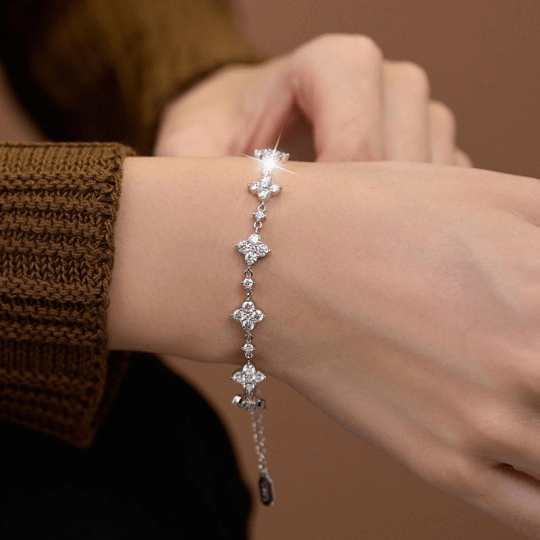 Bracelet Trèfle Cristal d'Etoile – Diamant Moissanite 1 Carat 💎
